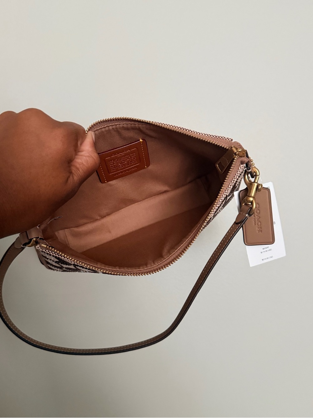 Coach crystal jacquard plaza bag NEVER WORN ‼️ - Picture 4 of 6